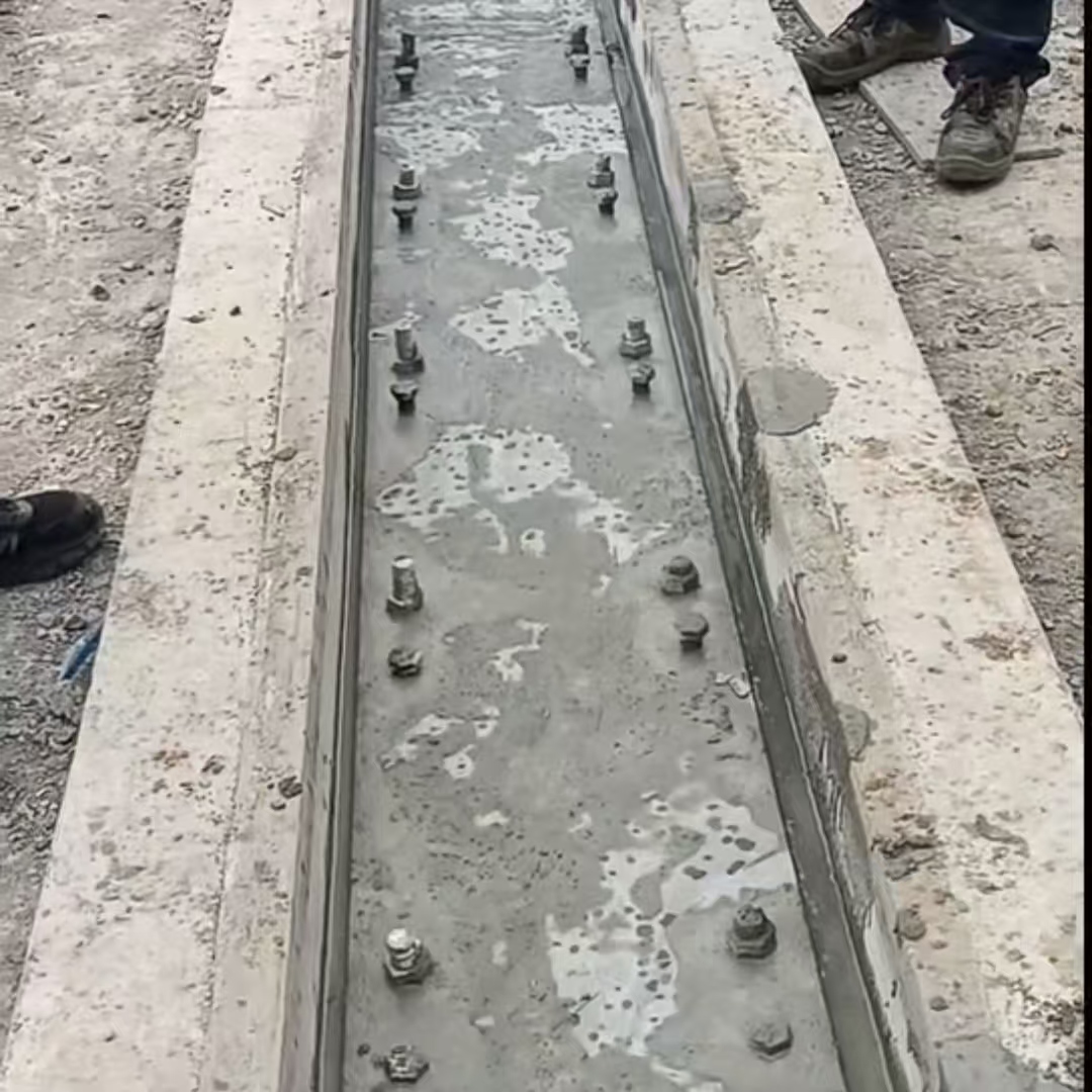 桥西环氧树脂轨道胶泥是什么？用在哪里？